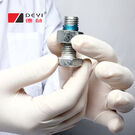 赤いスレッドローカー 無酸素接着剤