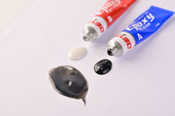 耐水性・化学性 金属・プラスチック・ゴム結合用の2部接着剤